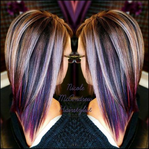 Hair Color Shoulder Length Ideas, Best Hair Colors For Short Hair, Fall Hair Colors For 2023, Dark Purple And Blonde Hair Highlights, Straight Short Hair Color Ideas, Blonde Highlights With Burgundy Lowlights, Red With Silver Highlights, Womens Stacked Hairstyles, Medium Choppy Haircuts For Thick Hair