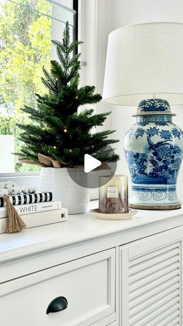 Kylie Redden STYLIST Classic · Coastal · Hamptons · Luxe on Instagram: "🌲 NEED CHRISTMAS GIFT IDEAS? ⬇️

SHOP MY HOME! Most of you know that I used to be a Homewares Buyer for a huge international retailer. As such it takes a very special find to make it into my home! Here is a quick round up of some of my favourite pieces: (This is in no way a sponsored post!) ⬇️

🌲 Silver & Gold Celebrate candles @scentedspace 
🌲 Botanical Christmas Candle @scentedspace 
🌲 Large Scalloped Pot @zjoosh 
🌲 Palm Tree Scallop Shells @glamptonshells 
🌲 Merry Christmas cushion cover @hamptonshomeau 
🌲 Homemade Reindeer Cookies @kylieredden 
🌲 Box of Pagoda Ornaments @hutchtableaccessories 
🌲 Vegan Leather Bellini candle @apsleyandcompany 
🌲 Koi Fish Scallop Shells @glamptonshells 
🌲 Also featuring cu Australian Decor, Botanical Christmas, Reindeer Cookies, Coastal Hamptons, Christmas Cushion, Classic Coastal, Christmas Cushion Covers, Christmas Cushions, Coastal Christmas