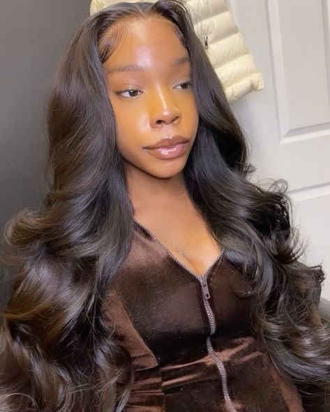 Instagram Baddie, Baddie Fits, Natural Human Hair, Human Hair Bundles, Hair Laid, Colored Hair, Hair Life, Birthday Wishlist, Baddie Hairstyles