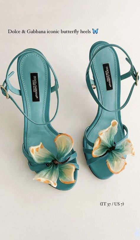 Heels Flower, Flower Heels Aesthetic, Heels Aesthetic Green, Luxury Floral Heels For Parties, Flower Platform Heels, Flower Heels, Vintage Heels, Cute Shoes Heels, Elegant Shoes