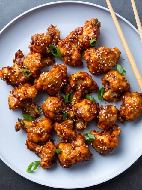 Cauliflower In Air Fryer, Sesame Cauliflower, Sticky Sesame Cauliflower, Air Fry Recipes, Cauliflower Bites, Lifestyle Motivation, Air Fryer Recipes Easy, Air Fryer Recipes Healthy, Vegan Appetizers