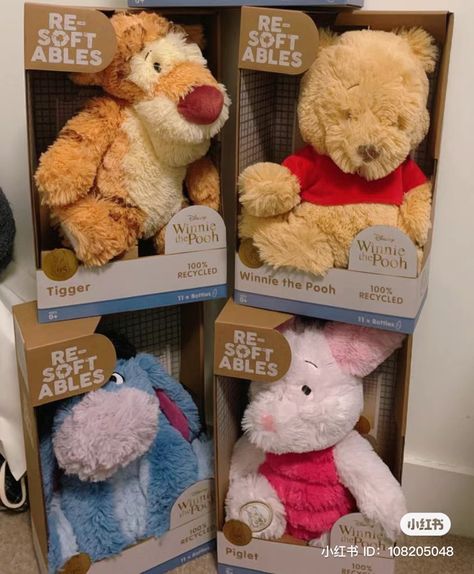 Classic Winnie The Pooh Stuffed Animals, Pooh Bear Plush, Tigger Stuffed Animal, Winnie The Pooh Plushies, Disney Toys Aesthetic, Kid Toys Aesthetic, Winnie The Pooh Stuff, Winnie The Pooh Teddy, Winnie The Pooh Toys