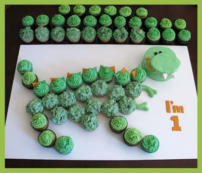 Shaped Cupcakes, Dinosaur Themed Party, Make A Dinosaur, Dinosaur Cupcakes, Cupcake Queen, Creative Party Ideas, Dinosaur Theme Party, Dinosaur Cake, Dino Party