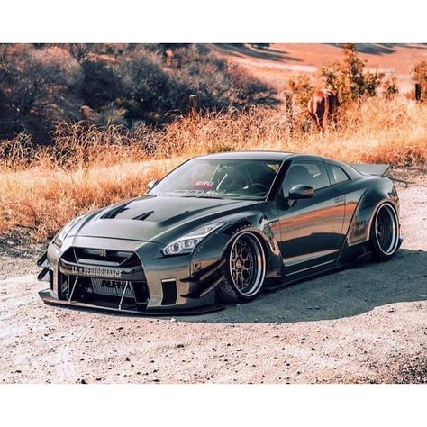 Jdm Wallpapers, Need For Speed Cars, Nissan Gtr Wallpapers, Gtr Nissan, Race Car Themes, Race Car Driving, Gtr Car, Object Pronouns, Nissan Nismo