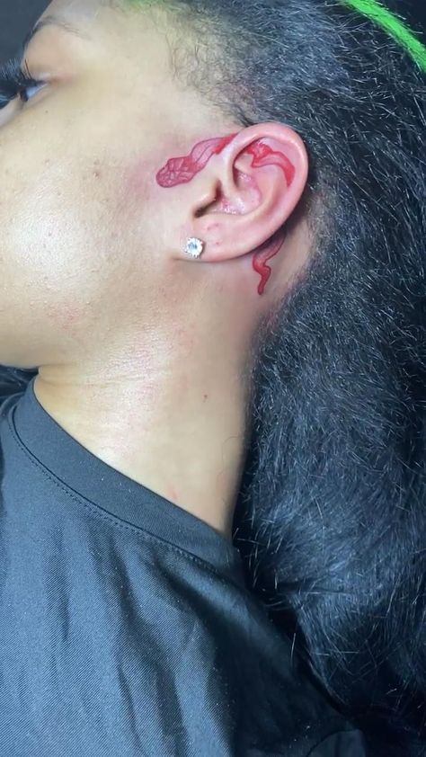 Ear Tattoo Inner, Neck Tattoo Women, Inner Ear Tattoo, Black People Tattoos, Snake Tattoos, Cursive Tattoos, Graffiti Tattoo, Ear Tattoos, Black Girls With Tattoos