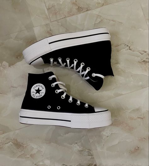 High Top Platform Converse, Converse Chuck 70s, Knee High Converse, High Converse, Chuck 70s, Platform Converse, Black High Tops, Dream Shoes, Converse All Star