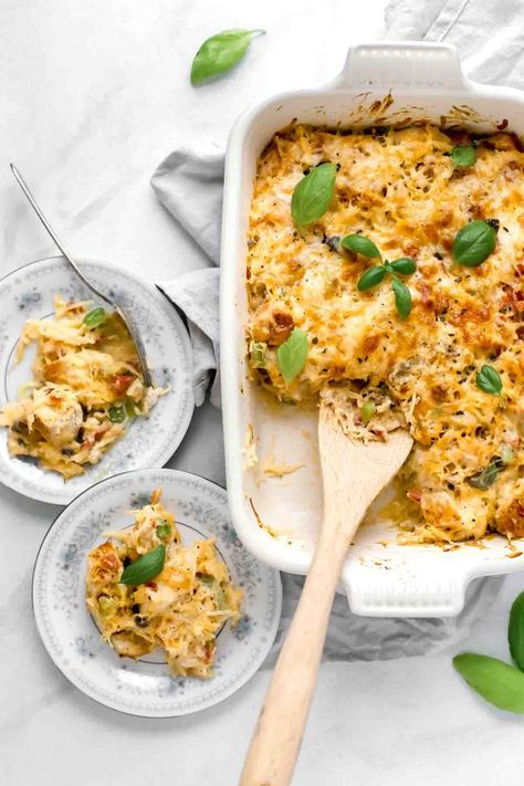 Keto Chicken Spaghetti Squash, Spaghetti Squash Casserole Recipes, Casserole Recipes With Chicken, Keto Chicken Spaghetti, Chicken Spaghetti Squash Casserole, Jar Of Lemons, Greek Yogurt Chicken Salad, Yogurt Chicken Salad, Cheesy Chicken Spaghetti