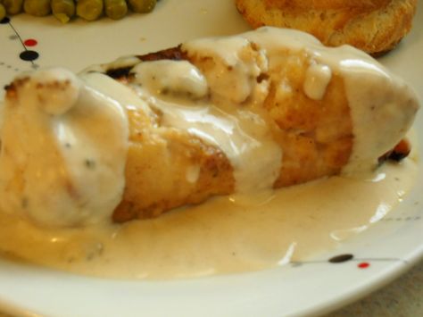 Chicken Cordon Blue Sauce, Chicken Cordon Bleu Recipes, Cordon Bleu Sauce, Chicken Cordon Bleu Sauce, Mashed Potatoes And Green Beans, Wine Cream Sauce, White Wine Cream Sauce, White Wine Chicken, Cordon Bleu Recipe