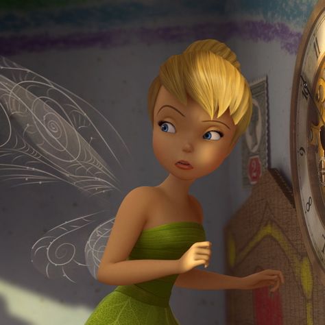 Tinkerbell 3, Disney Faries, Tinkerbell Movies, Tinkerbell Fairy, Tinkerbell And Friends, Tinkerbell Disney, Tinkerbell Fairies, Pixie Hollow, Disney Fairies