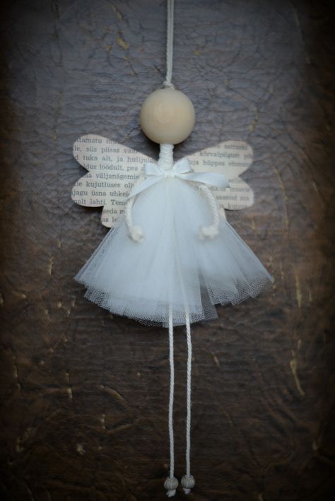 Christmas Angel Crafts, Homemade Christmas Decorations, Romantic Christmas, Angel Crafts, Christmas Ornament Crafts, Angel Ornaments, Christmas Decorations To Make, Decoration Christmas, Handmade Ornaments