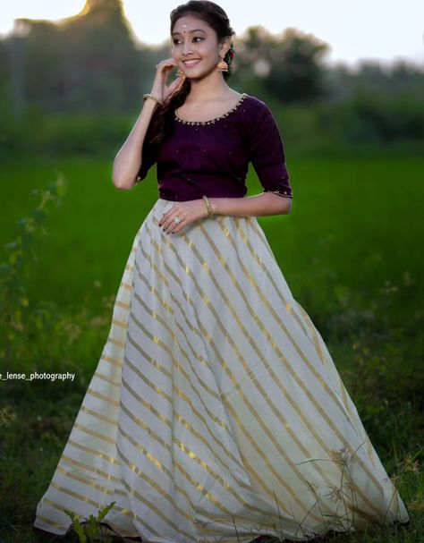 Pattu Pavada Women, Kerala Style Skirt And Top, Pattu Pavada, Pavadai Sattai, Onam Outfits, Cute College Outfits, Mini Jeep, Kerala House, Fish Lamp