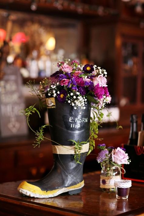 Firefighter Wedding Photos, Fire Department Wedding, Firefighter Wedding Ideas, Fireman Wedding, Bar Flowers, Fire Wedding, Firefighter Wedding, Fireman Party, Firefighter Party