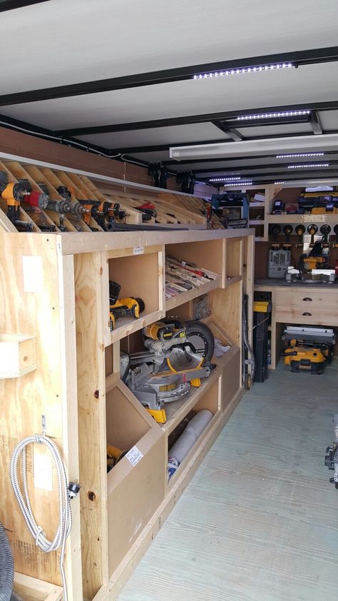 Box Truck Storage Ideas, Metal Brake Storage, Trailer Storage Ideas Construction, Job Site Trailer Ideas, Cargo Trailer Workshop, Enclosed Trailer Ideas Construction, Work Trailer Organization Ideas, Construction Trailer Setup, Van Storage Ideas Tools