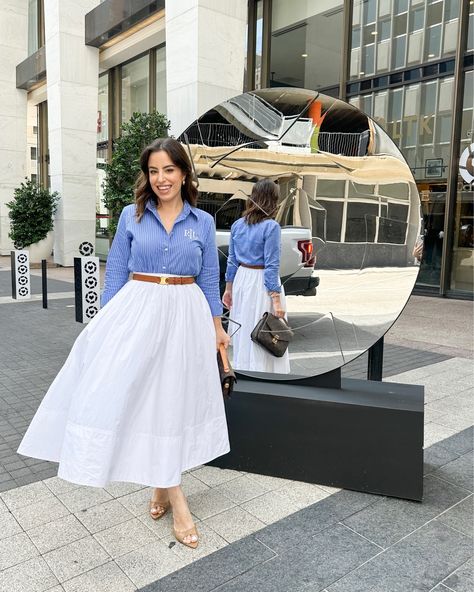 White Shirt Blue Jeans Outfit Women Plus Size, Striped Shirt And Skirt Outfit, Plus Size Striped Shirt Outfit, Skirt And White Shirt Outfit, Blue And White Skirt Outfit, Button Down Skirt Outfit, White Shirt With Skirt, Blue Tshirt Outfit, Striped Skirt Outfit