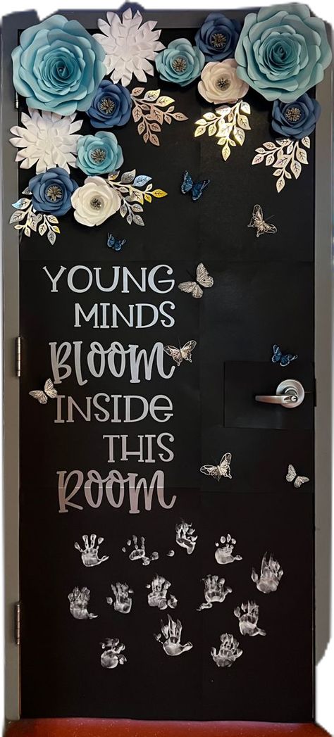 Give your classroom door a refresh! Wall Decor For School Classroom, Principal Office Door Decorating Ideas, High School Door Decorations, Principal Office Door, Office Door Decorating Ideas, Tree Door Decoration, High School Door, Room Door Decor, Principal Office