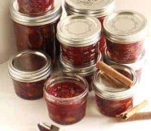 Cranberry Orange Chutney (Canning friendly recipe) Cranberry Orange Chutney, Chutney Recipes Christmas, Orange Chutney, Cranberry Chutney Recipe, Rhubarb Chutney, Cranberry Orange Relish, Cranberry Orange Sauce, Canned Cranberries, Ginger Chutney