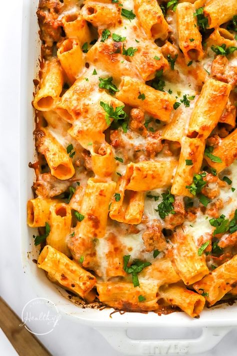 Best Rigatoni Recipe, Baked Rigatoni Recipe, Rigatoni Recipe, Hearty Salad Recipes, Rigatoni Recipes, Baked Rigatoni, Marinara Sauce Homemade, Baked Pasta, Holiday Favorite Recipes