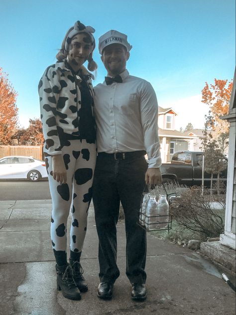 Halloween costume Cow Costume, Cowboy Costume, Group Costumes, Costume Ideas, Halloween Costume, Cow, Cowboy, Halloween