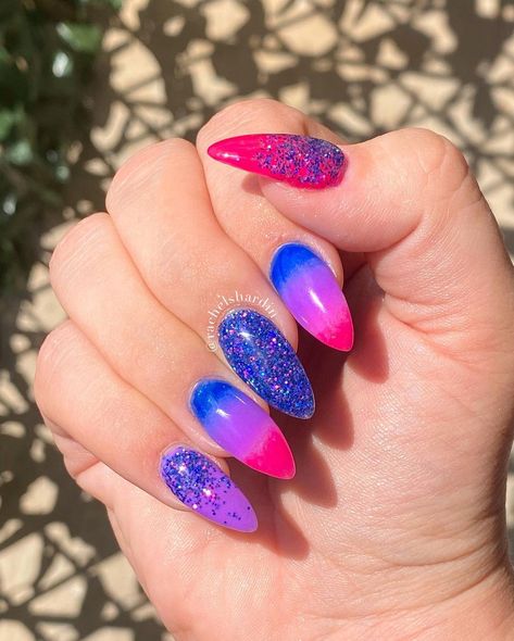 Bi Nails, Bisexual Nails, Birthday Nail Art, Checkered Nails, Flag Nails, Crazy Nail Designs, From The Sidelines, Crazy Best Friends, Matte Gel