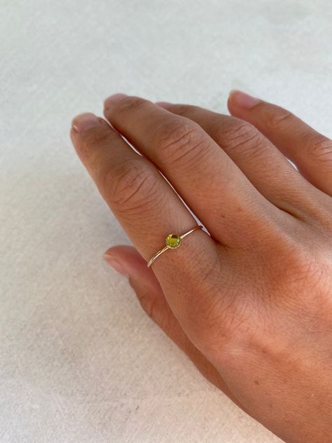 Delicate Stacking Rings, Jewelry Minimal, Birthstone Stacking Rings, August Birthstone Ring, Precious Rings, Birthday Jewelry, Tiny Rings, Opal Ring Gold, August Birthstone Jewelry