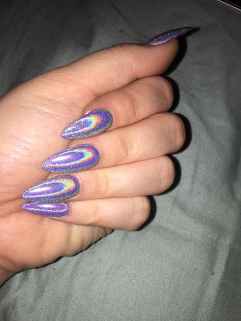 Purple Stiletto Nails, Purple Nail Design, Acrylic Nails Chrome, Purple Chrome Nails, Light Purple Nails, Purple Chrome, Purple Glitter Nails, Trendy Shades, Holo Nails