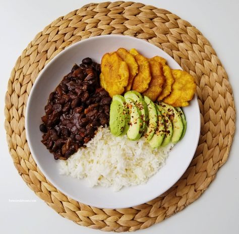 Vegan Haitian Food, Plantain Bowl, Avocado Pita, Lima Bean Recipes, Fried Plantain, Rice And Beans Recipe, Carribean Food, Quick Meal Prep, Bean Sauce