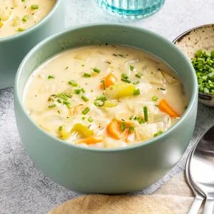 Cream of Onion Soup Recipe Cream Of Onion, Recipes For Soup, Cream Of Onion Soup, The Best Soup, Onion Soup Recipe, Recipes With Enchilada Sauce, Best Soup, Recipe For Dinner, Easy To Cook Meals