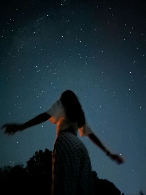 #stars #instagram #milkyway #starry #aesthetic #glamping #night #fall #girl Girl Picturing Aesthetic, Date Under The Stars Aesthetic, Calm Day Aesthetic, Age 20 Aesthetic, Personality Aesthetic Girl, Day And Night Photography, Star Gaze Aesthetic, Grainy Photos Aesthetic, Night Time Photography People