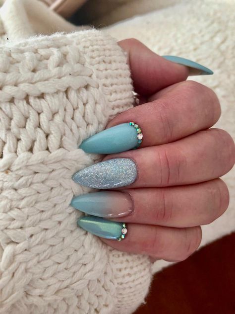 Turquoise Nail Designs, Aqua Nails, Teal Nails, Turquoise Nails, Manicure Nail Designs, Blue Acrylic Nails, Basic Nails, Hot Nails, Xmas Nails