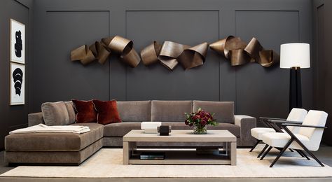 HOLLY HUNT | modern metal wall sculpture in contemporary living room | residential interior design ideas | modern wall art Wall Decor Living Room Modern, Modern Living Room Wall, Living Wall Decor, Wall Decor Design, Interior Modern, Wall Decor Ideas, Large Wall Decor, Design Del Prodotto, Contemporary Living Room