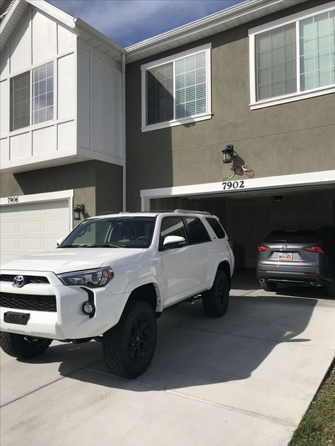 Transformation 2017 Toyota 4Runner SR5 3 inch lift and kO2 285/70/17 White 4runner, Lifted 4runner, Toyota 4runner Interior, Toyota Runner, 2017 Toyota 4runner, 4runner Mods, 4runner Sr5, 4runner Limited, Toyota 4runner Trd