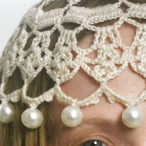 Crochet Headpiece, Male Gaze, Wool Design, Accessories Ideas, Pretty Things, Headpiece, Beading, Wigs, Hair Accessories