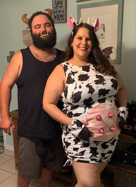 Cow and Bull excpecting mother costume How To Make Cow Utters For Costume, Bull Costume Diy, Diy Cow Costume For Women, Bull Halloween Costume, Cow Costume Women's, Bull Costume, Cow Costumes, Diy Cow Costume, Adult Costumes Diy