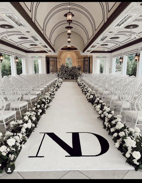 Black And White Wedding Theme, Dream Wedding Reception, Dream Wedding Decorations, White Wedding Theme, Luxury Wedding Decor, Wedding Venue Decorations, Goth Jewelry, Dream Wedding Ideas Dresses, Future Wedding Plans