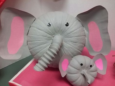 Pumpkin mom  and baby elephant that i painted. #halloween #pumpkin Elephant Pumpkin Ideas, Elephant Trunk Or Treat Ideas, Elephant Pumpkin Painting, Elephant Pumpkin Carving, Animal Pumpkins, Pumpkin Animals, Elephant Pumpkin, Pumpkins Designs, Story Book Pumpkin