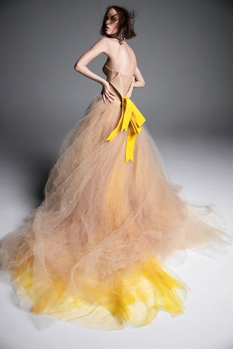 Yellow and brown tulle ball gown with bow back Vera Wang Bridal, Colored Wedding Dress, Vera Wang Wedding, Wedding Dresses Vera Wang, Bow Wedding Dress, Wedding Dress Guide, Dress Guide, Tulle Ball Gown, Princess Dresses