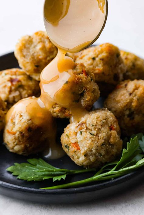 Turkey Stuffing Balls Leftover Turkey Balls, Fried Stuffing Balls, Turkey Breakfast Recipes, Turkey Croquettes, Turkey Balls, Thanksgiving Recipes Side Dishes Easy, Stuffing Balls Recipe, Leftover Turkey Casserole, Ham Dishes