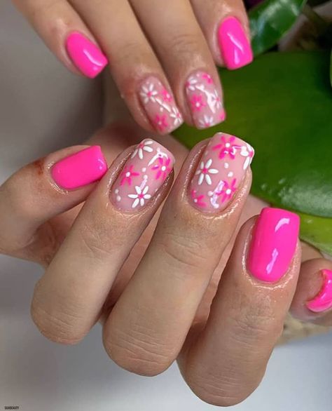 neon pink nails design Short Pink Summer Nails 2023, Nail Art Hot Pink Designs, Bright Neon Pink Nails, Barbie Manicure Short Nails, Neon Pink Nails With Flowers, Short Gel Nail Designs Summer Hot Pink, Neon Nails With Flowers, Neon Pink Green Nails, Neon Flower Nail Designs