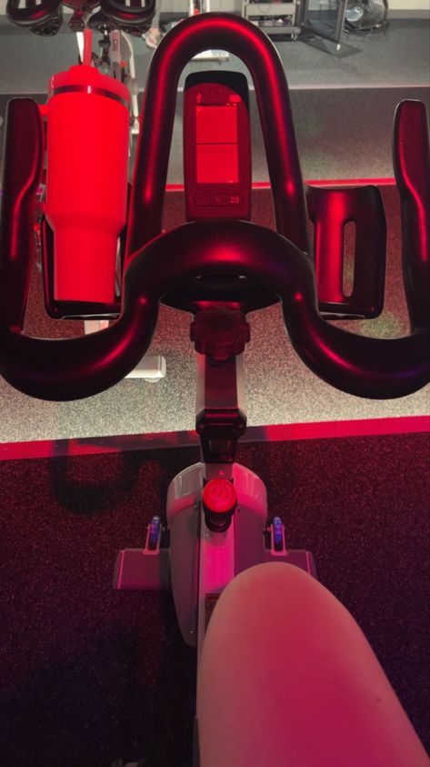 Elliptical Workout Aesthetic, Cycle Workout Aesthetic, Workout Classes Aesthetic, Crunch Fitness Gym, Cycle Bar Aesthetic, Spinning Aesthetic Workout, Cycling Workout Aesthetic, Going To The Gym Aesthetic, Spin Cycle Aesthetic