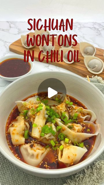 Maggie | Foodie | Home Cook✨ on Instagram: "🌟Sichuan Wontons in Chili Oil🌟 Since I posted the recipe for my homemade chili oil, it's the perfect time to make Sichuan wontons drenched in a mixture of chili oil sauce. 😋🥢 INGREDIENTS: 1 pack wonton wrappers 1 lb ground pork, or other proteins that you prefer 1 tbsp grated ginger 2 tbsp light soy sauce 1/4 tsp white pepper powder 1/2 tsp salt 1 egg white 3 scallions (about 1/4 cup), finely chopped 2 tbsp heated oil Sauce: 1 tbsp grated garlic 1 tbsp soy sauce 1 tbsp Chinese black vinegar 1/2 tsp sugar 1 tbsp spicy sesame oil 1 tbsp boiled water 1/2 tsp sesame seeds 2 tbsp chili oil DIRECTIONS: - In a mixing bowl, add ground pork, grated ginger, soy sauce, white pepper, salt, egg white, scallions, and heated oil. Combine well. - To fold the Wonton With Chili Oil, Chili Oil Recipe, Chicken Snacks, Student Recipes, Pepper Powder, Wonton Wrappers, Chili Oil, Homemade Chili, Ground Pork