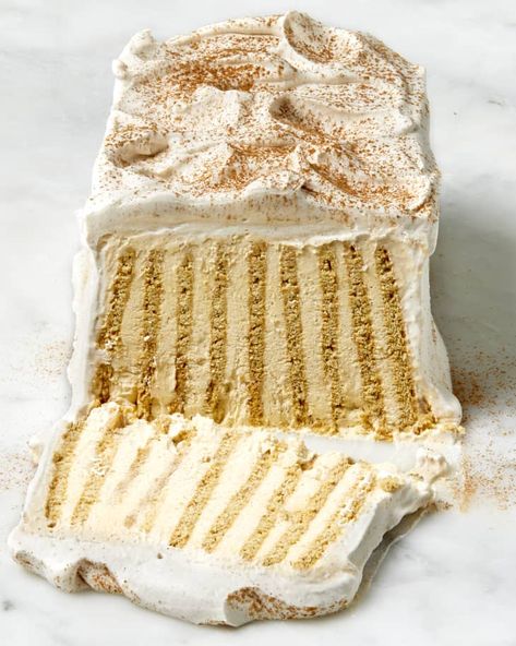 Pumpkin Pie Icebox Cake, Pumpkin Icebox Cake, Cozy Fall Recipes, Icebox Cake Recipes, Southern Desserts, Icebox Cake, Pumpkin Pie Filling, Perfect Pies, Frozen Cake