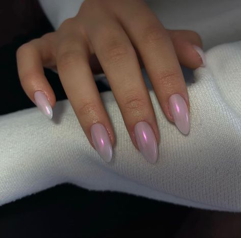 Acrylic Chrome Nails, Nails Acrylic Chrome, Almond Acrylic Nails Designs, Nails Medium Almond, Pink Chrome Nails, Soft Gel Nails, Asian Nails, Medium Almond, Press On Nails Medium