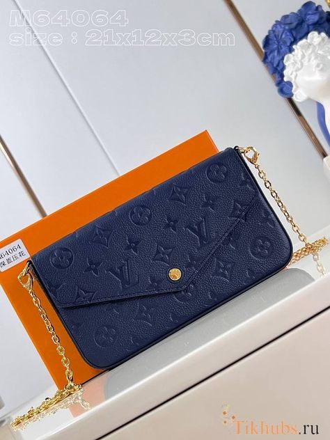 Louis Vuitton LV Félicie Pochette Navy Blue 21 x 12 x 3 cm - tikhubs.ru Chanel Shopping Tote, Dior Clutch, Lv Backpack, Ysl Wallet, Louis Vuitton Speedy Bandouliere, Dior Wallet, Félicie Pochette, Chanel Flap Bag, Small Messenger Bag