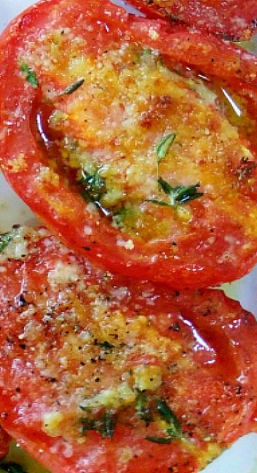 Garlic Grilled Tomatoes                                                       … Grilled Tomatoes With Parmesan, Grilled Tomatoes Recipes, Grill Tomatoes, Grilled Veggies On The Grill, Vegan Grill, Grilled Tomatoes, Vegan Parmesan, Grilled Veggies, Tomato Recipes