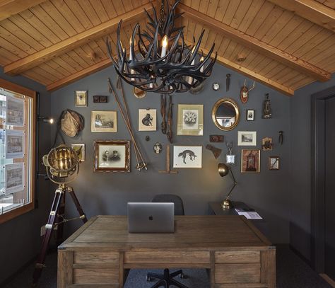 Zermatt Ski Chalets Office - Quattro Interiors Ski Office Decor, Modern Ski Chalet Interiors, Shoreditch Ski Club, Ski House Bunk Room, Ski Lodge Hotel Room, Zermatt Ski, Ski Chalet Interior, Modern Ski Chalet, Craftsman Modern