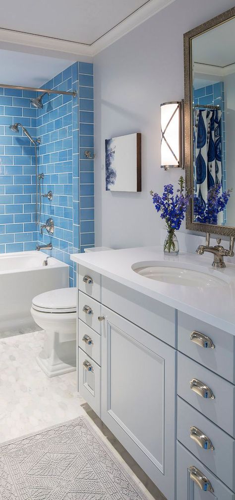 Traditional Coastal Home with Classic White Kitchen Small Bathroom Tile Ideas, Blue Shower Tile, Rustic Bathroom Remodel, Small Bathroom Tiles, Farmhouse Bathroom Remodel, Modern Small Bathrooms, Bathroom Tub Shower, Budget Bathroom Remodel, Rustic Bathroom Vanities