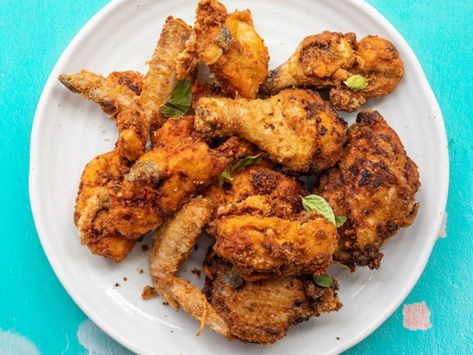 Ayam Goreng (Whole Fried Chicken) (Recipe  Ingredients) | School of Wok Whole Fried Chicken, Fried Chicken Ingredients, Dried Chillies, Fried Chicken Recipe, Never Go Back, Stuffed Whole Chicken, Spice Mix, Recipe Ingredients, Fennel Seeds