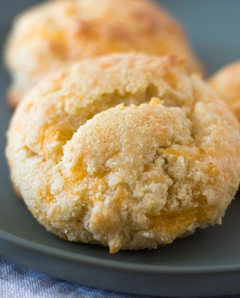 Garlic Cheddar Biscuits (Low Carb, Gluten Free) - Apples for CJ Garlic Cheddar Biscuits, Low Carb Pancake Recipe, Low Carb Holiday Recipes, Low Fodmap Recipes Dinner, Garlic Cheddar, The Boiled Egg Diet, Low Carb Biscuit, Egg Diet Plan, Keto Biscuits