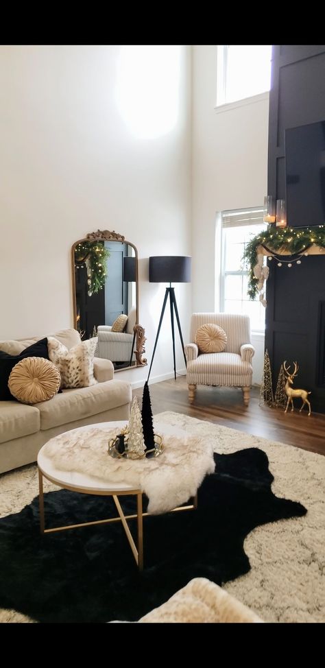 New Years Living Room Decor, Black Living Room Christmas Decor, Black Living Room Christmas, Black Sofa Christmas Decor, Modern Christmas Tree Ideas 2022, Glam Living Room Black Couch, Christmas Decor For Living Room, Modern Christmas Living Room, Black Fuzzy Rug Living Room