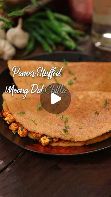 Breakfast Recipes High Protein, Dal Chilla Recipe, Dal Chilla, Moong Dal Chilla, Tiffin Recipes, Recipes High Protein, Tiffin Recipe, Moong Dal, Protein Recipes